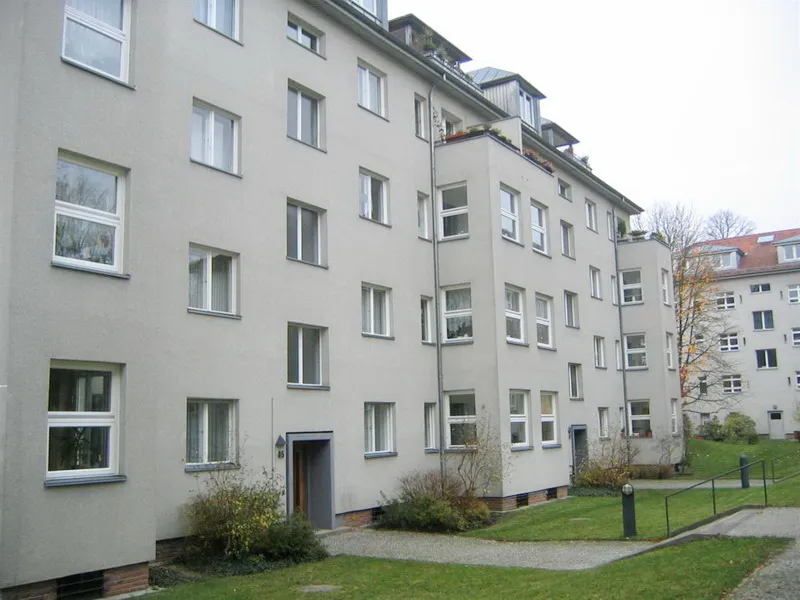 schöne 4-Zimmer-Wohnung in Berlin Steglitz — photo 1